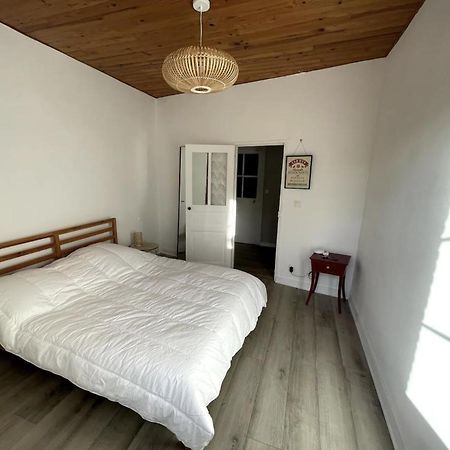 Appartement Au Centre De ディナール エクステリア 写真