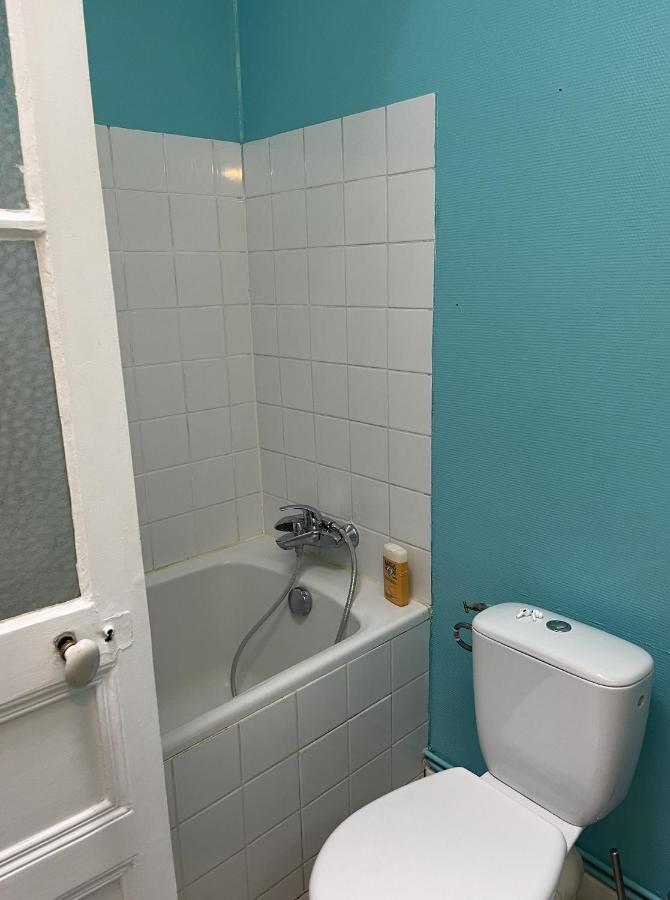 Appartement Au Centre De ディナール エクステリア 写真